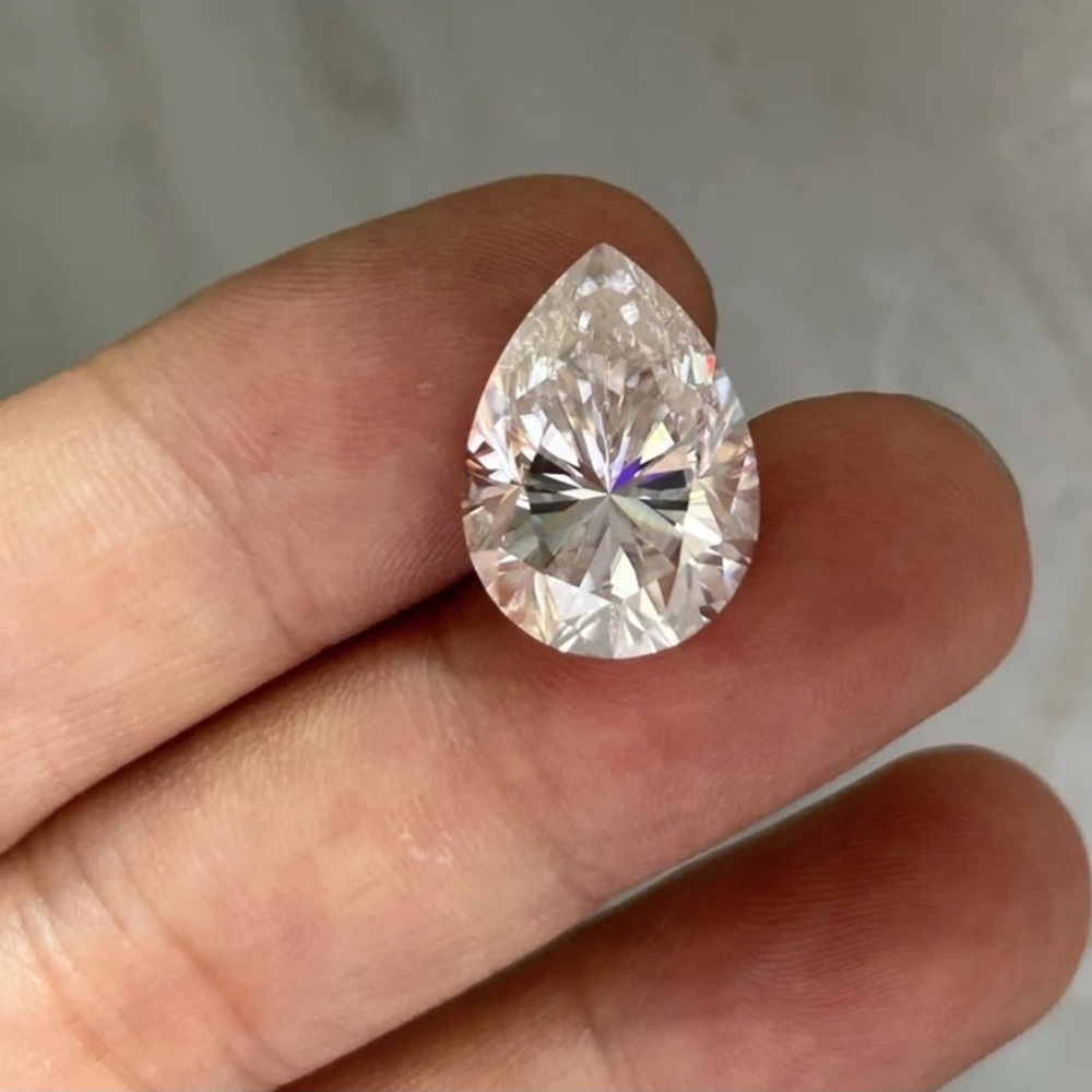 ✅5CT Pear Shape Cut Certified Moissanite  Loose Stone VVS1 D